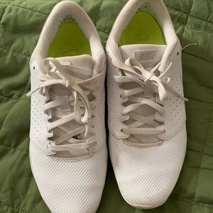 Nike cheerleading shoes!! Worn 6 times in total! comfy!